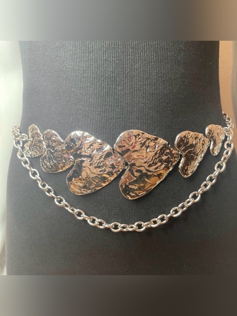 Silver tone metallic hearts chain belt